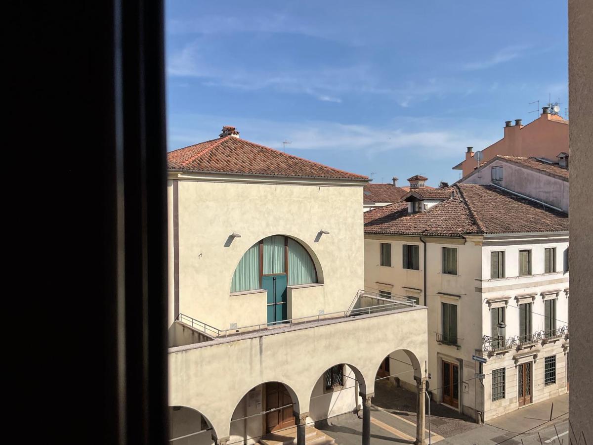 Tito Livio Deluxe Accommodation Padova Exterior photo