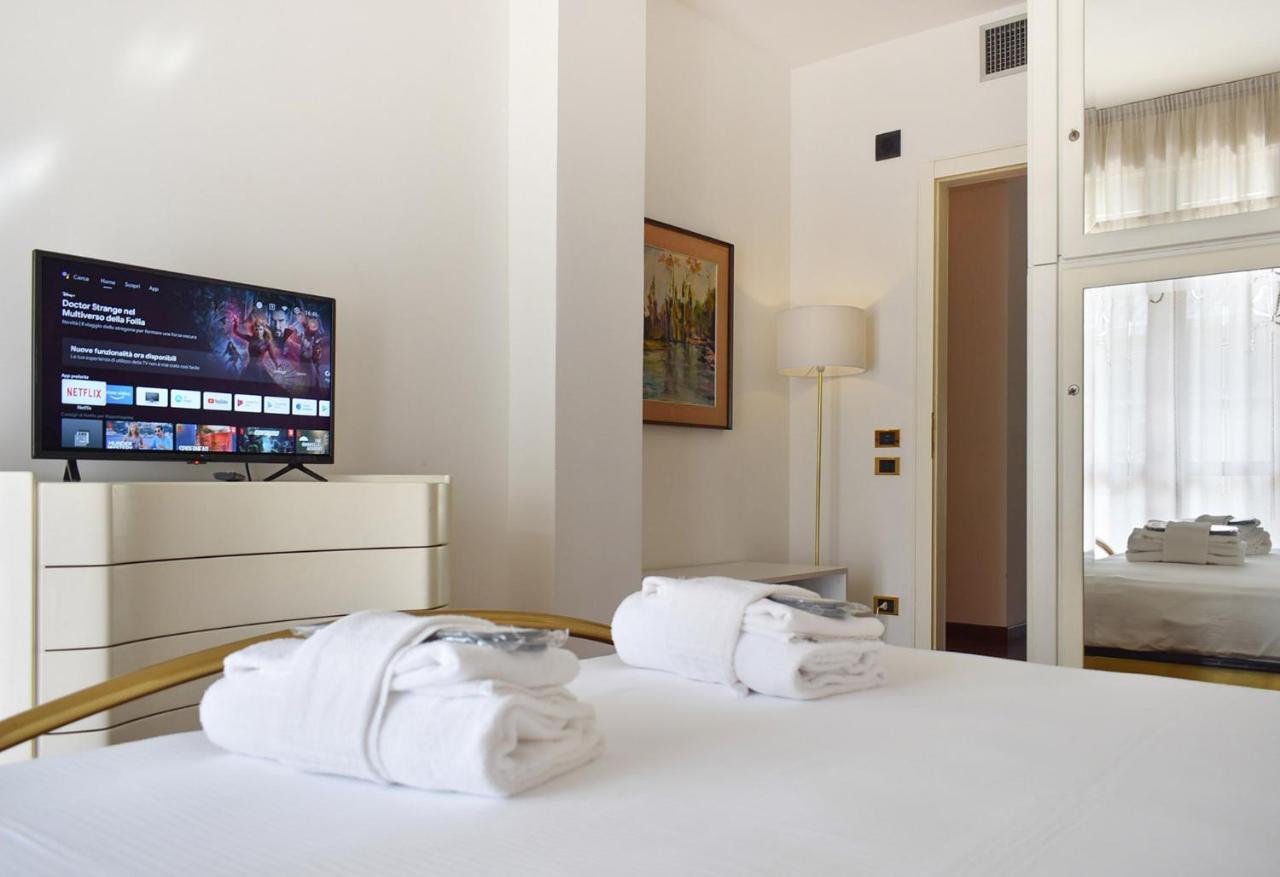 Tito Livio Deluxe Accommodation Padova Exterior photo